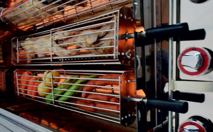 ISOFROST Hähnchengrill 3GSG mit 3 Spießen für 18 Hähnchen - 1160x450x930 mm